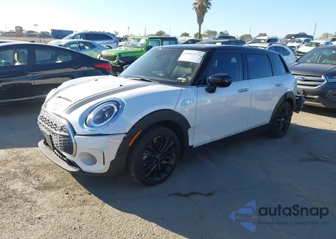 2024 Mini Clubman Cooper S z USA, uszkodzony, nr VIN WMWLV7C05R2U29944